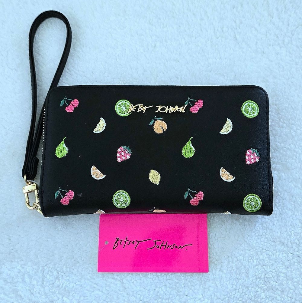 Betsey Johnson Fruits🍒🍐 XO Zip Around Wristlet - NWT